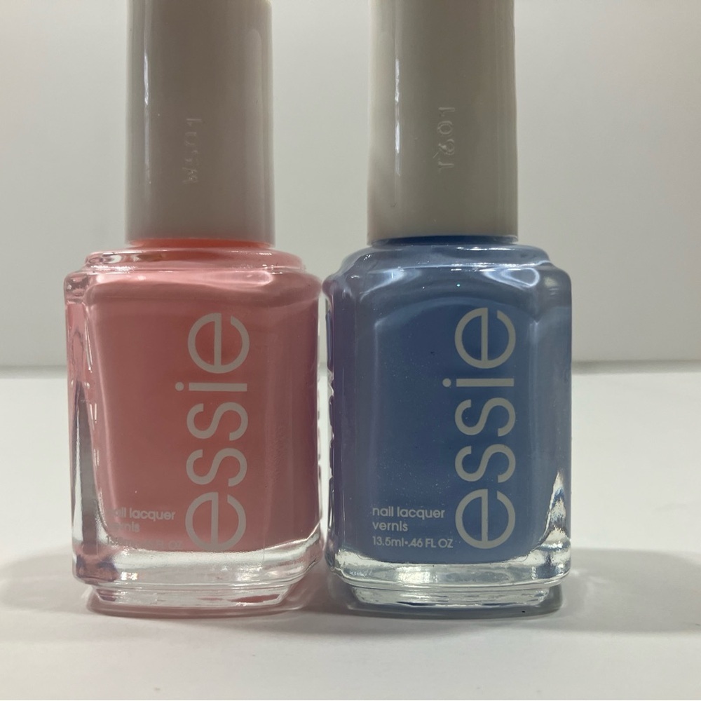 2 Essie Polish
